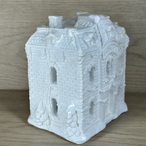 Creative Crafts Ready to Paint Hospital 97006 House Vintage NEW/Sealed - Picture 7 of 12